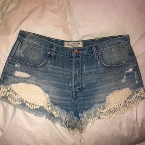 Abercrombie & Fitch High Rise Festival Shorts